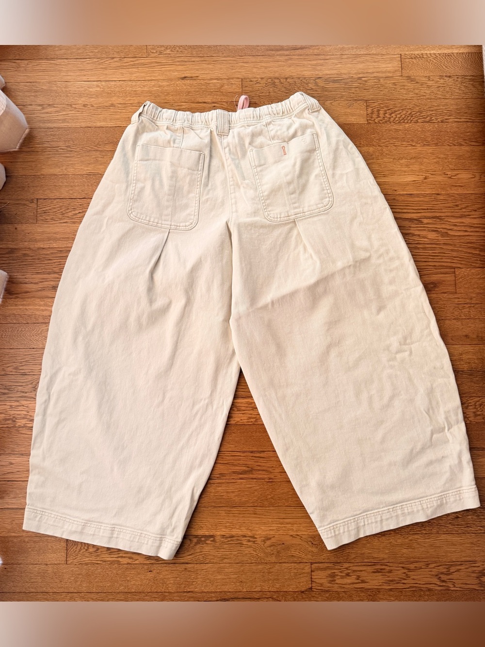 Pilcro Cream Wide-Leg barrel Pants with Pink Drawstring - Picture 4 of 5